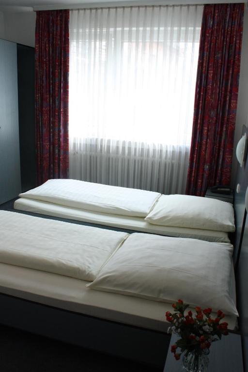 Hotel Diplomat Frankfurt am Main Room photo