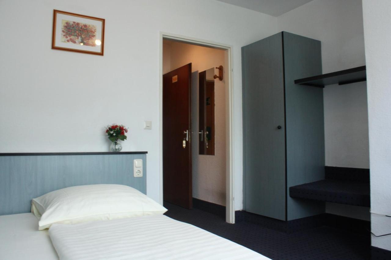 Hotel Diplomat Frankfurt am Main Room photo